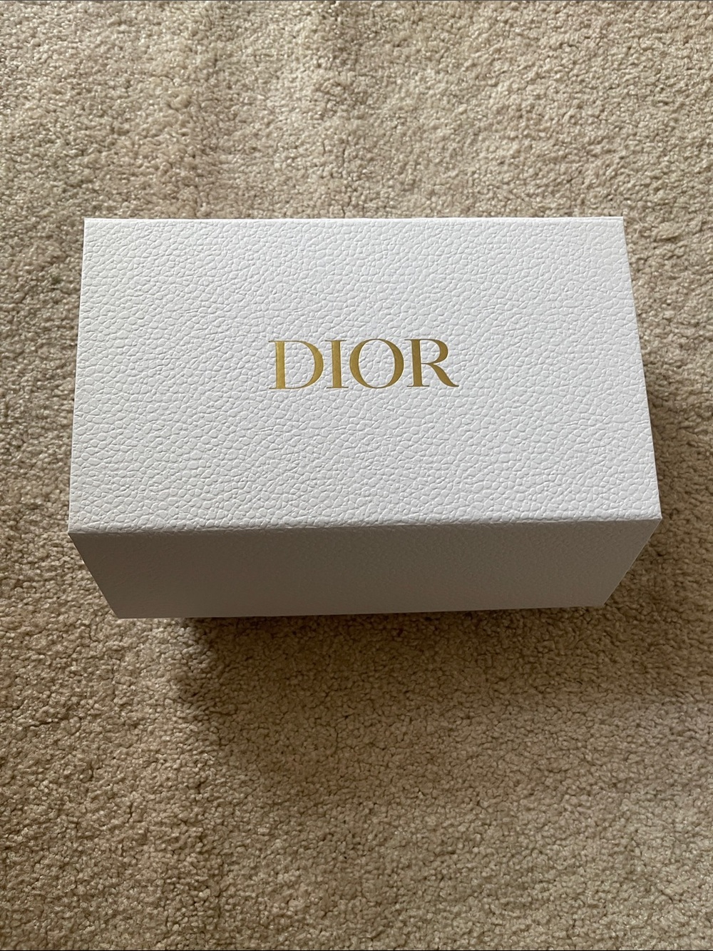 Dior white box